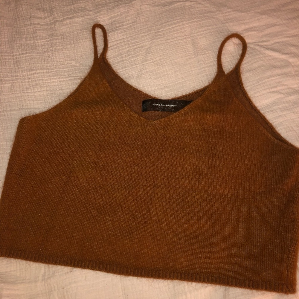 Cropped tank top